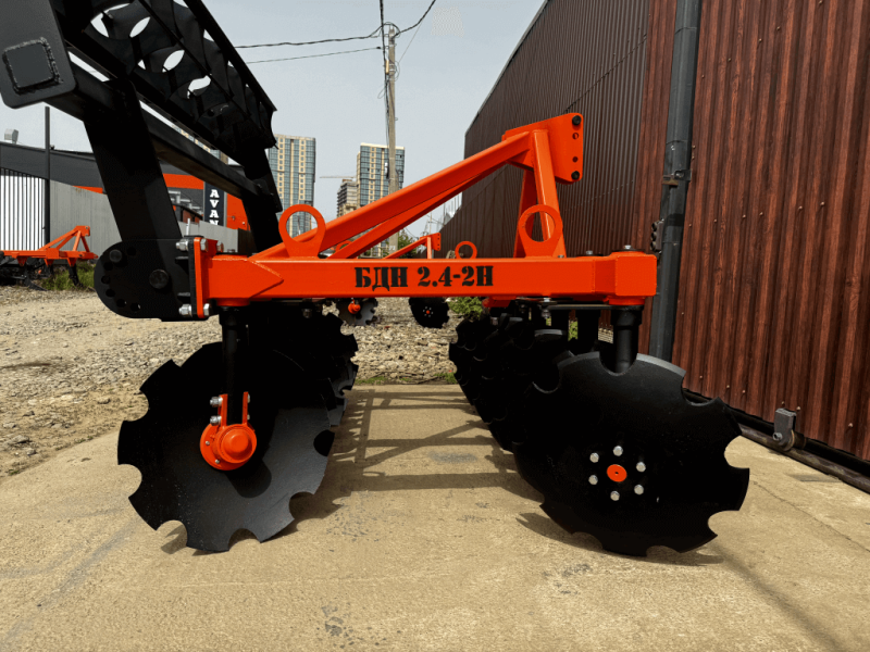 Борона дисковая навесная БДН 2,4х2Н, 14 рабочих органов купить в Саратове – «БДН-АгроКубань», 14