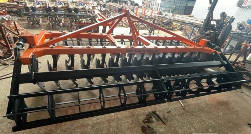 Борона дисковая навесная БДН 4х2Н, 26 рабочих органов купить в Саратове – «БДН-АгроКубань», 2