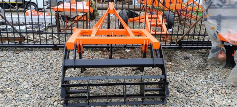 Плуг чизельный ПЧН 1,6 с планчатым катком купить в Саратове – «БДН-АгроКубань», 2