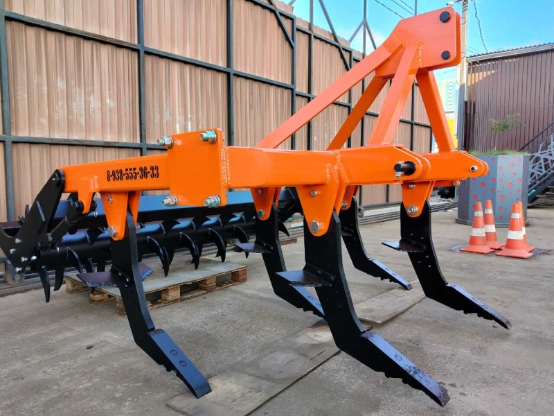 Плуг чизельный навесной ПЧН-2,1Н с зубчатым катком купить в Саратове – «БДН-АгроКубань», 2