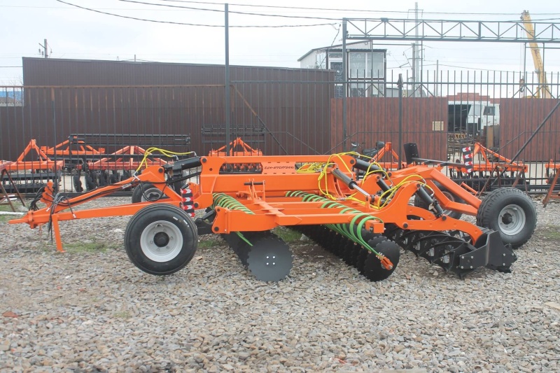 Лущильник мульчировщик дисковый прицепной «АВРОРА» ЛД-5Б, 40 рабочих узлов купить в Саратове – «БДН-АгроКубань», 2