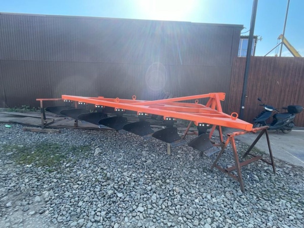 Плуг отвальный ПЛН 7-35 (7 корпусов) купить в Саратове – «БДН-АгроКубань», 5