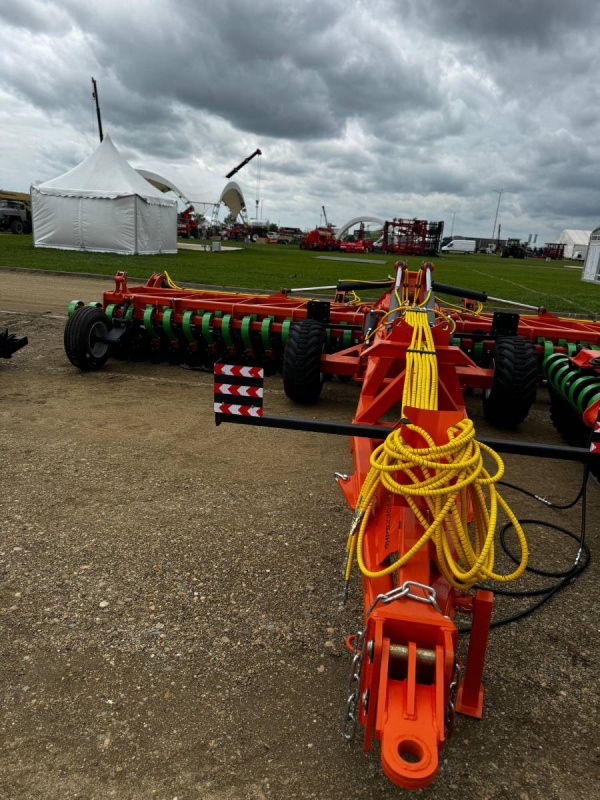Лущильник мульчировщик дисковый прицепной «АВРОРА» ЛД-8Л (евро-складывание) ЛАФЕТ купить в Саратове – «БДН-АгроКубань», 4