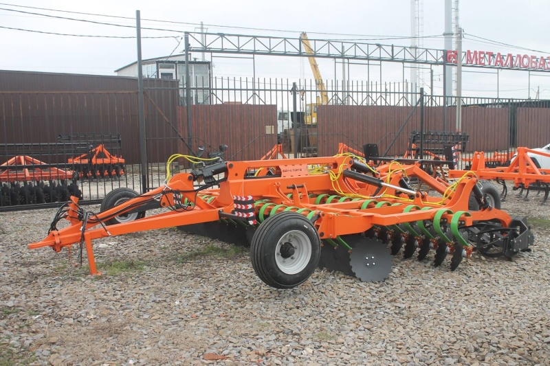 Лущильник мульчировщик дисковый прицепной «АВРОРА» ЛД-5Б, 40 рабочих узлов купить в Саратове – «БДН-АгроКубань»